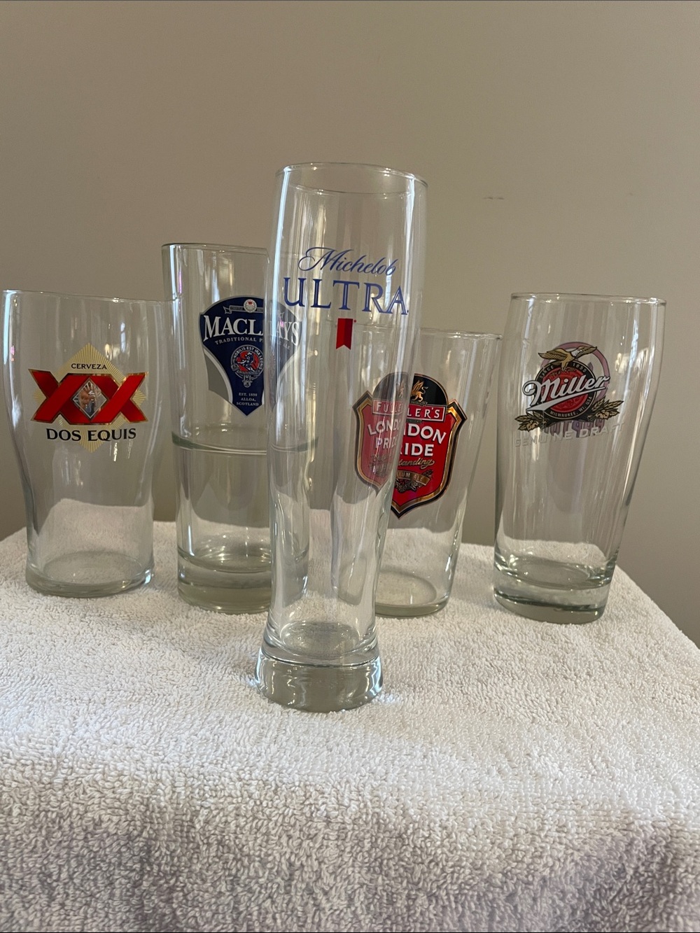 5 Collector Tall Pilsner Glasses